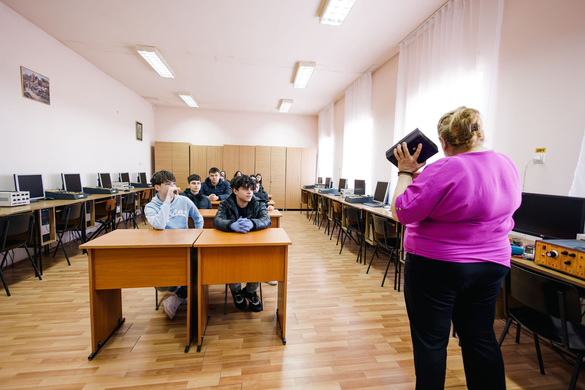 REAL9948-Enhanced-NR