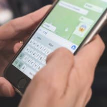 Stocarea contactelor și mesajelor din telefon