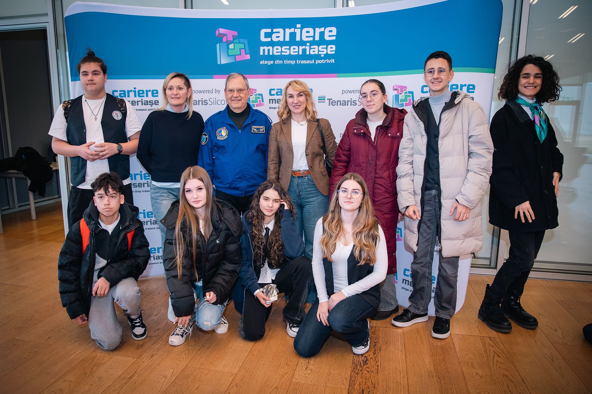 SELECTED/Copy of REAL6086 copy